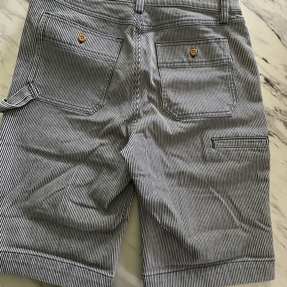 Duluth Rootstock pinstripes shorts size 6 - Picture 12 of 14
